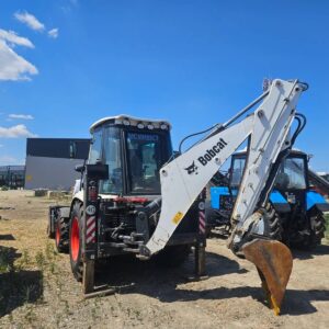 Экскаватор-погрузчик Bobcat B730, 2020 г., 3294 м/ч, ОТС, цена с НДС