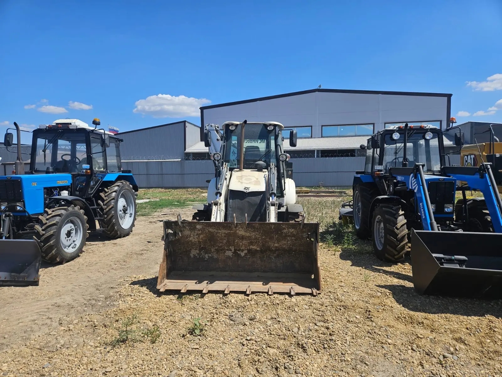 Экскаватор-погрузчик Bobcat B730, 2020 г., 3294 м/ч, ОТС, цена с НДС — изображение 5